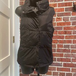 Women's Puffer Black Vest Sz M